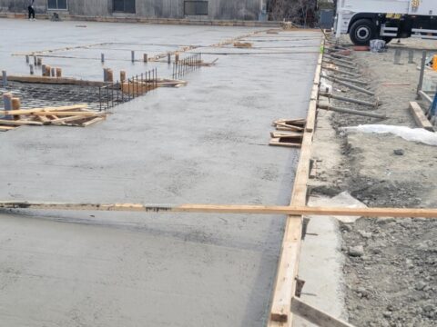 コンクリート打設。１日目です😆