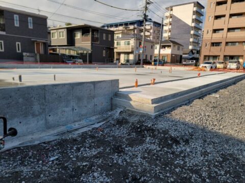 基礎解体、コンクリート